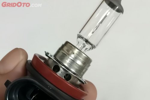 Bohlam Mobil Sering Putus? Ketahui Penyebabnya Agar Tidak Terulang