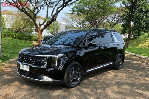 Fitur-Fitur Asyik Kia Carnival Hybrid, Hampir Bisa Nyetir Sendiri!