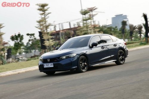 Segarang Tampangnya, Performa Honda Civic RS e:HEV Cukup Kencang