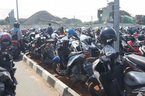 Selama Ini Kita Dibohongi, Pengelola Parkir Sebenarnya Wajib Miliki Asuransi