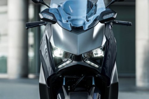 Yamaha XMAX 2025 Meluncur dengan Sejumlah Fitur Baru, Desain Bagian Ini Berubah Drastis