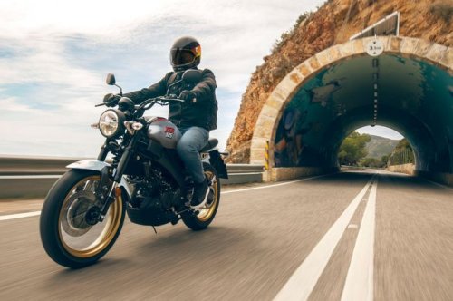 Oke Enggak Nih? Yamaha XSR 155 Muncul Versi Pelek Jari-jari, Intip Tampilannya