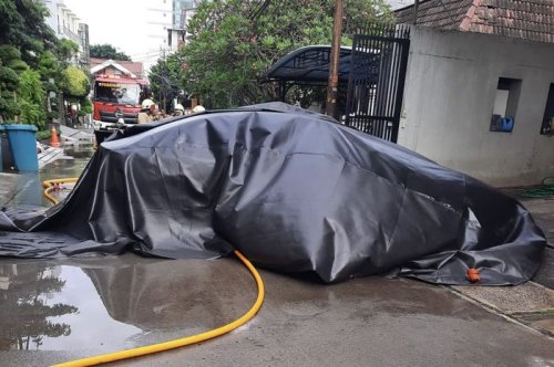 Khawatir Kebakaran Mobil Listrik, Harus Sedia APAR Jenis Khusus Ini