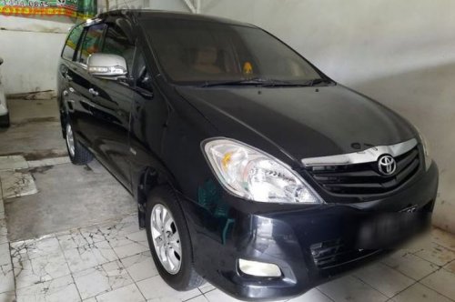 Minat Toyota Kijang Innova Bensin 2009-2011, Segini Kisaran Harga Bekasnya