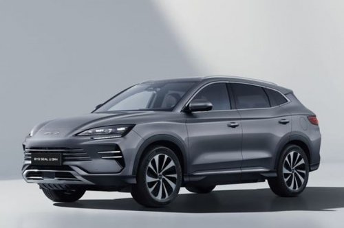 Belum Sepenuhnya Siap Beralih ke EV, BYD Kini Fokus Produksi Mobil Plug-In Hybrid