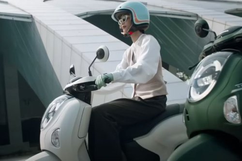 Terlihat Simpel, Banyak yang Nggak Tahu Ternyata Helm Scoopy Baru Punya Fitur Rahasia