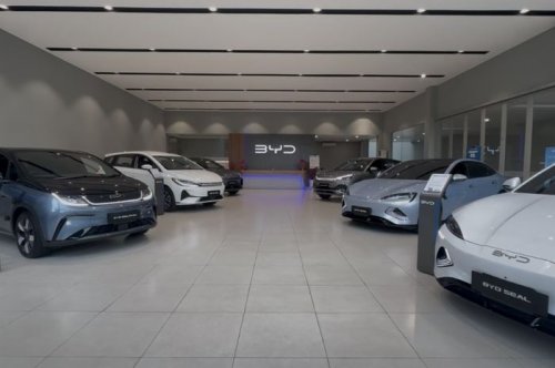 Biar Konsumen Makin Tenang, BYD Targetkan Buka 100 Dealer hingga Akhir Tahun Ini