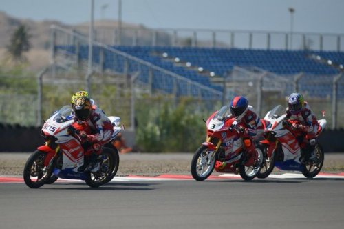 Modal CBR250RR dan CBR150R, Astra Motor Racing Team Amankan 3 Podium di 3 Kelas Mandalika Racing Series