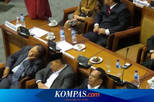 Selain Gaji Rp 3 Juta Per Hari, Anggota DPR Juga Dapat Fasilitas Kredit Mobil Rp 70 Juta