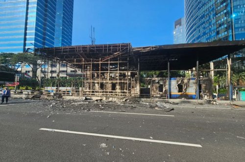 Dijamin Enggak Bisa Tap, 7 Gerbang Tol Dibakar Massa, Ini Daftarnya