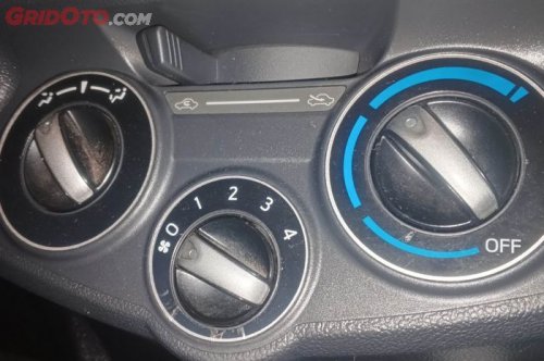 Simak Perbedaan Cara Merawat AC Mobil Tombol Manual dan Digital