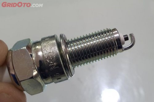 Elektroda Busi Mobil Bisa Meleleh, Mari Kita Cari Tahu Penyebabnya