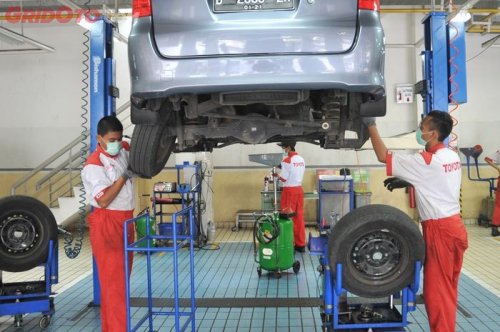 Enggak Banyak Orang Tahu, Ini 5 Manfaat Melakukan Rotasi Ban Mobil