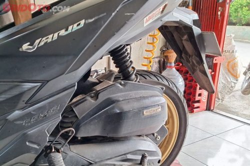 Ini Sebabnya Sokbreker Motor Kalian Mantul-mantul Tiap Kali Kena Polisi Tidur