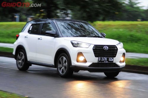 Berikut Kisaran Harga Mobil Bekas Daihatsu Rocky Tipe CVT dan Manual