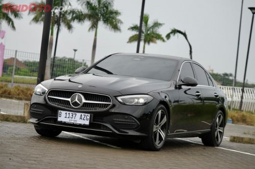 Satu Fitur Ini Jadi Kemewahan Khas Kabin Mobil Mercedes-Benz C Class