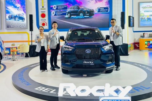 Daihatsu Bagi-bagi Hadiah di GIIAS Surabaya, Bisa Test Drive Rocky Hybrid