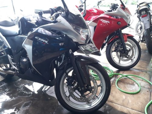 Sulit Dipercaya, Harga Motor Sport 250 cc Ini Enggak Sampai Rp 15 Juta
