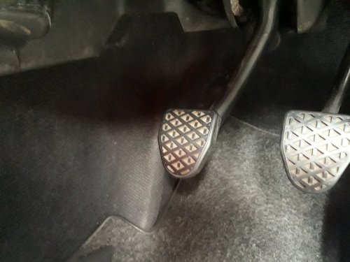 Apa Dampak Menyepelekan Kopling Selip? Ternyata Bisa Bikin Bahaya