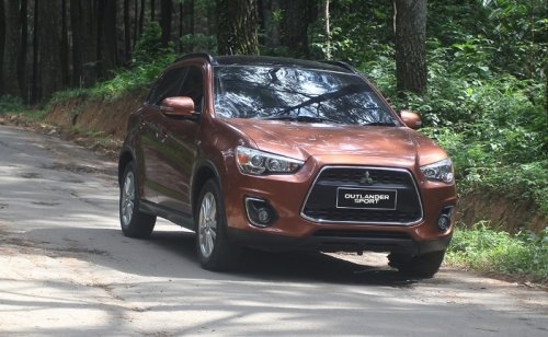 Biaya Biaya Servis AC Cuci Kondensor Mobil Mitsubishi Outlander Sport