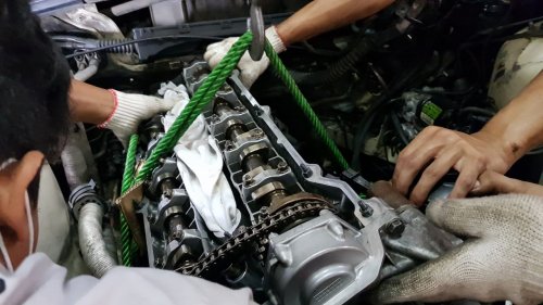 Mesin Mobil Alami Overheat Bisa Bikin Turun Mesin, Ini Jawabannya