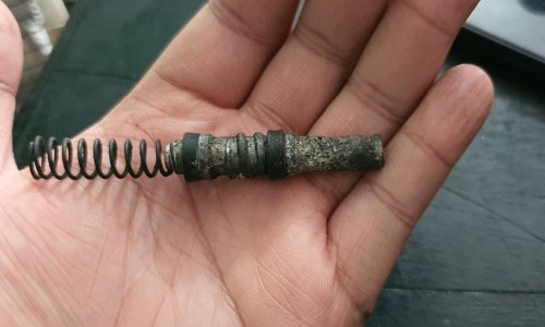 Enggak Bikin Dompet Kempis, Semurah Ini Ganti Sil Master Rem Motor