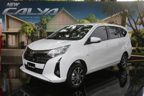 Adu Irit Mobil Bekas Toyota Calya Matik Vs Manual, Pemenangnya Nggak Nyangka