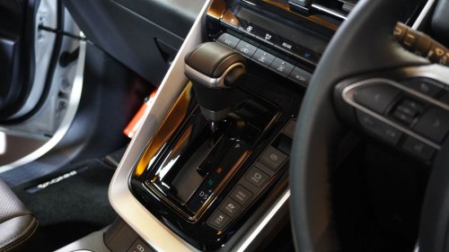 Terlihat Sepele, Ini Kesalahan Harian yang Bikin Mobil Cepat Rusak