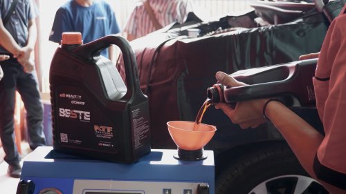 Banyak Pemilik Mobil Matik Salah Kaprah, Macet Bikin Oli Transmisi Cepat ‘Habis Umur’