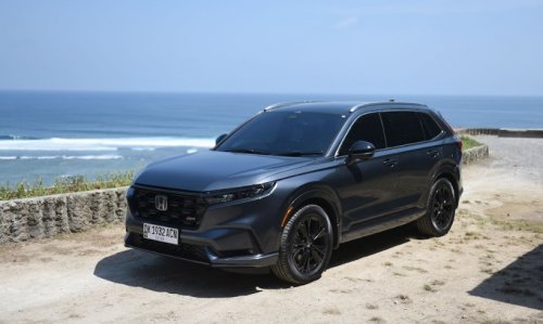 Duel Hybrid Honda CR-V RS e:HEV Vs Chery Tiggo 8 CSH, Siapa Yang Irit?