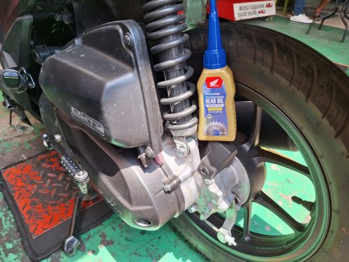 Ternyata Ini Sebabnya Takaran Oli Gardan Motor Matic Harus Sesuai Anjuran