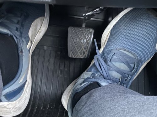 Bahaya Mengabaikan Rem Mobil yang Mulai Tidak Pakem, Lakukan Ini!