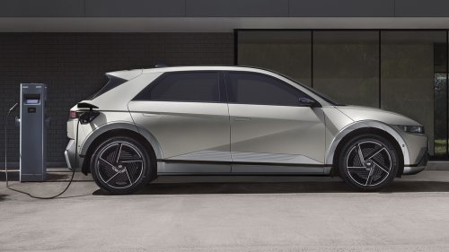 Pembiayaan EV di Adira Finance Mulai Bergerak, Jakarta Jadi Paling Kencang