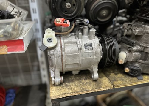 Kompresor AC Mobil Rusak Bikin Enggak Dingin, Ini Dia Penyebabnya