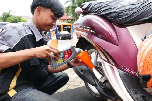 Awal Bulan atau Akhir Bulan, Ganti Oli Pertamina Sama-Sama Dapat Cuan