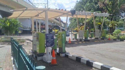Tenaga Manusia Tersingkir, Parkiran di Jakarta Akan Diwajibkan Cashless