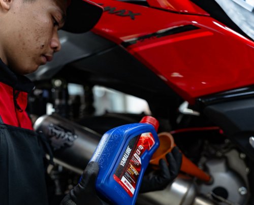 Ini Efek Pakai Oli Mesin Motor Sport di Skutik yang Jarang Orang Tahu