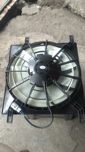 Mobil Overheat Ketika Macet? Coba Cek Kondisi Kipas Radiator!