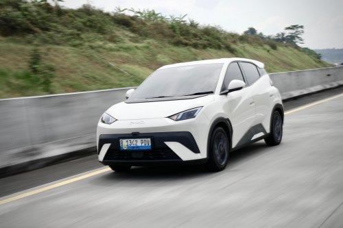 BYD Atto 1 Tipe Dynamic, Harga Lebih Murah Rasa Berkendara Tetap Sama
