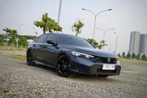 Sedan Irit BBM Buat Mudik, Honda Civic RS e:HEV Bisa Jalan Sejauh Ini