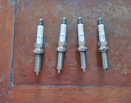 Harga Busi Iridium buat LCGC Memang Mahal, Tapi Umurnya Segini Lama