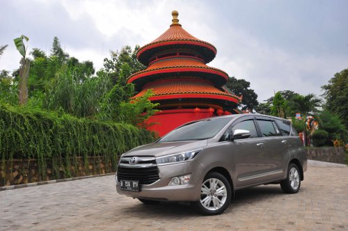 Minat Toyota Kijang Innova Reborn Diesel, Harga September 2025 Segini