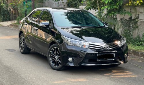 Toyota Corolla Altis 2015, Sedan Mewah Harga Cukup Terjangkau