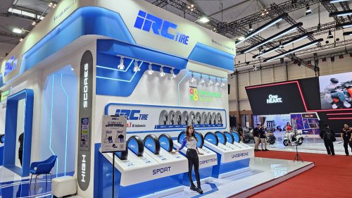 IRC Tire Hadir di IMOS 2025, Bawa Line Up Ban Lengkap dan Promo Menarik