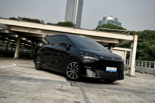 Fitur Ini Bikin Putar Balik Xpeng X9 Jadi Ringkas, Perempuan Pasti Senang