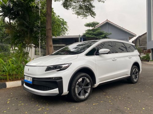 Mengintip Lagi Aletra L8, Mobil Listrik MPV Penantang BYD M6