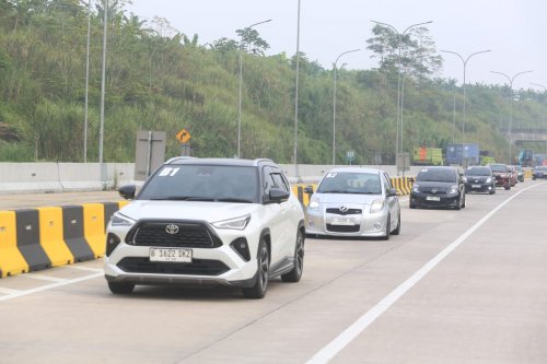 Rayakan Ulang Tahun ke-19, Toyota Yaris Club Indonesia Bikin Acara Meriah di Pelabuhan Ratu