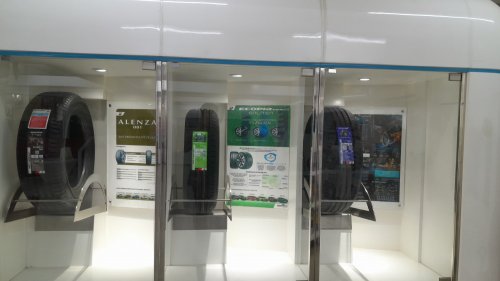 Bridgestone Tawarkan Pilihan Ban untuk Mobil Hybrid, Harga Mulai Segini