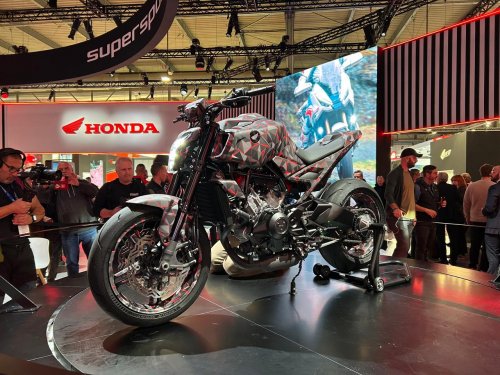 Honda Pamer Motor Sport Bermesin Supercharge di EICMA 2025