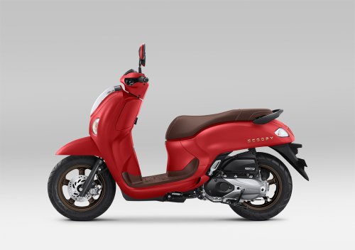 New Scoopy Hadir Warna Baru, Makin Modis dan Jadi Simbol Gaya Hidup